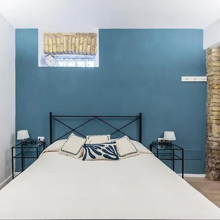 Apartment Suityrhome San Pietro 99 *