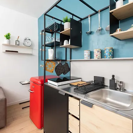 Appartement Suityrhome San Pietro 99 *